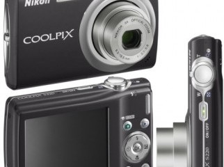 Brand New Nikon Coolpix S203 10MP Digital Camera