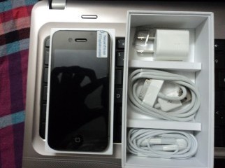 Iphone4 32gb Boxed only at 42 000 -