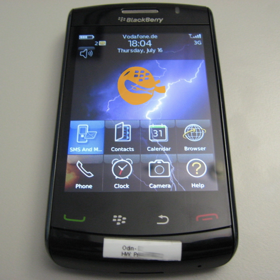 Blackberry Bold 9000 with acces-- 300 large image 0