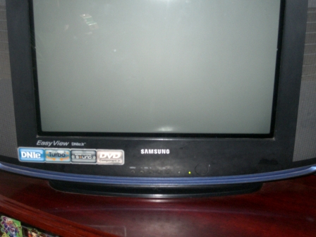 Samsung 21 Flat color TV large image 0