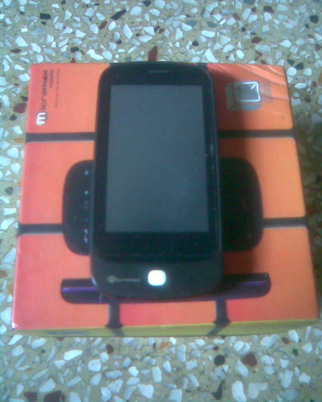 Micromax X550 with box all accessories and warranty large image 0