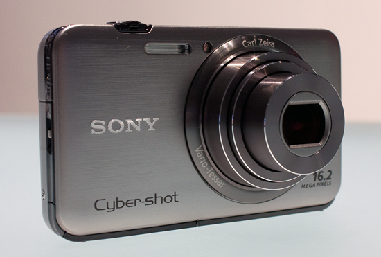 Sony WX9 DIGITAL 3D Camera large image 0