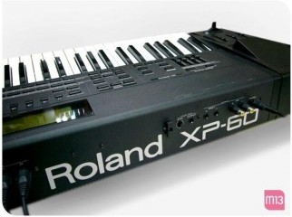 Roland XP-60 Expension Board with Flight case