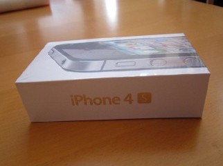 New Year Promo Apple iphone 4 32GB Skype allelectronic01