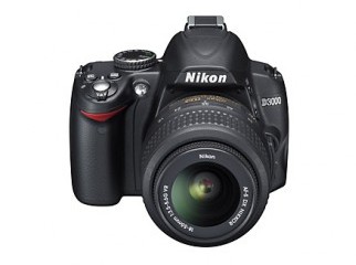 Nikon D 3000 Kit lens 18-55mm VR with UV filter large image 0