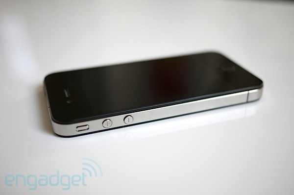 iPhone 4S Brand New Condition 16GB. With All. 01819003141. large image 0