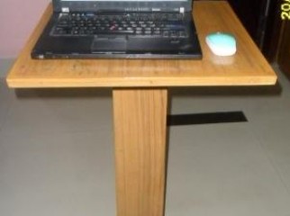 Cute Laptop wooden Table Single leg 