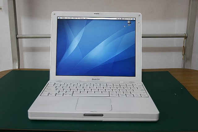 Apple ibook G4 large image 0