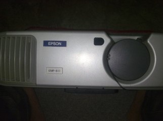 EPSON-EMP811 LCD projector