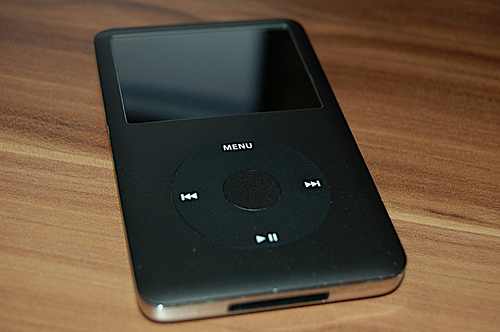 iPod classic 80gb very low price  large image 0