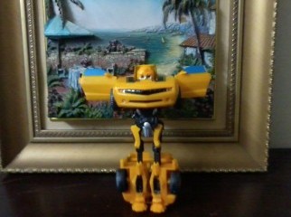 trans formers the dark of the moon action figure bumble bee