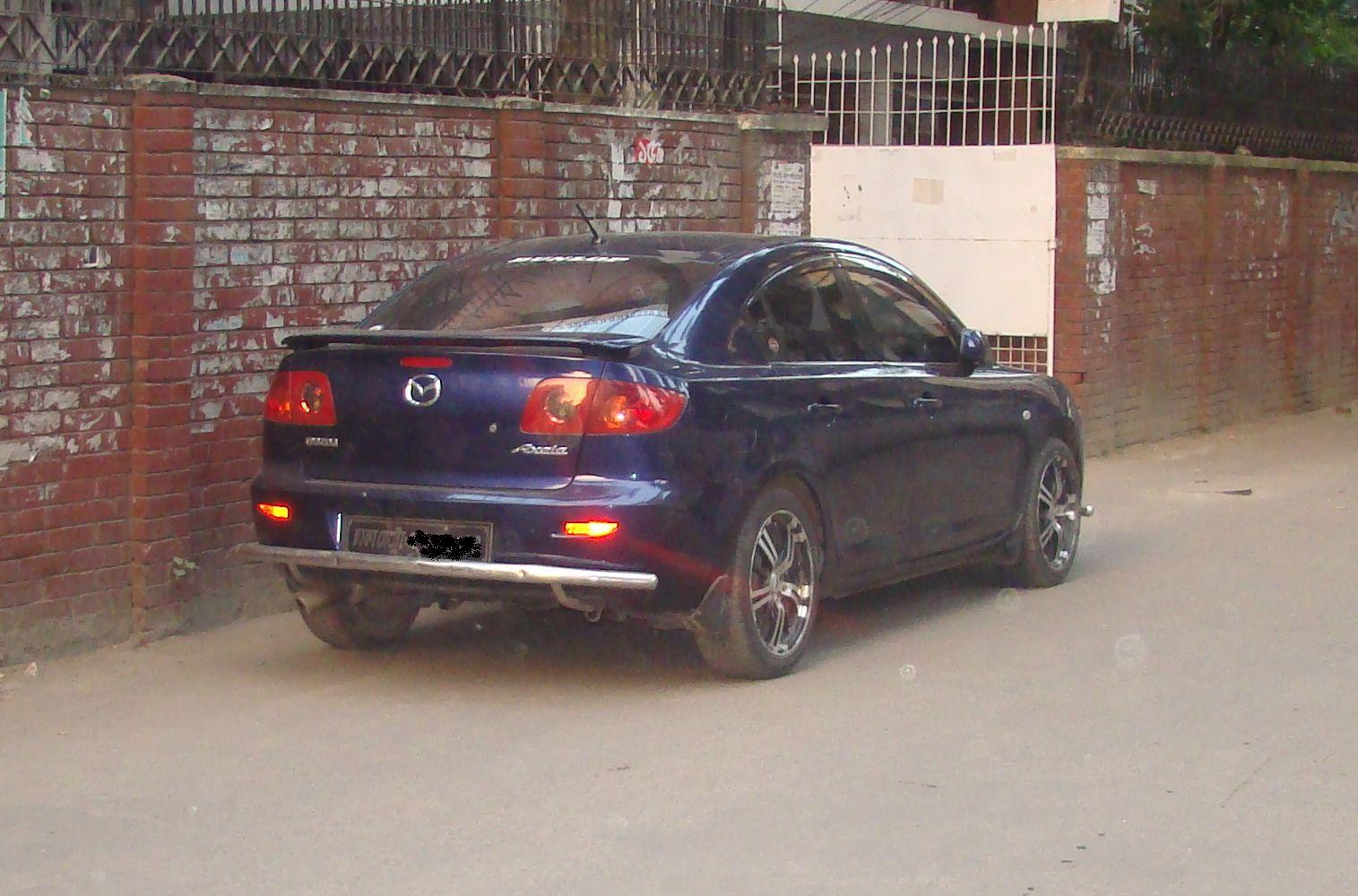 Mazda Axela 2004 large image 0