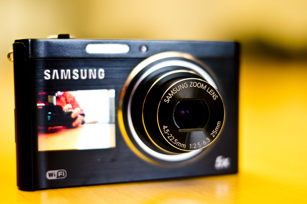 Samsung Dv300f Dual view WIFI camera large image 0
