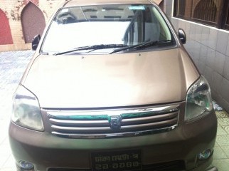 Toyota Raum 2004 very good condition See inside