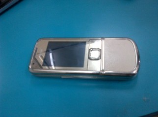Nokia 8800e-1 Luxury Phone 4Gb internal Mem 