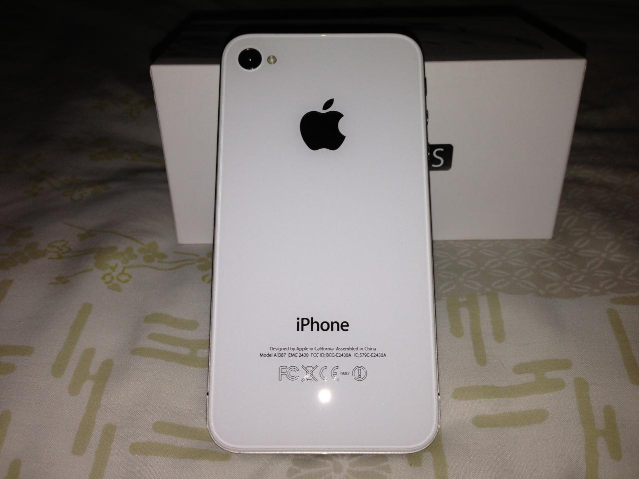 Iphone Accessories Iphone 4s White 16gb Box Only With Accessories New