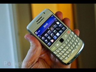 Brand new con blackberry 9780 bold WHITE