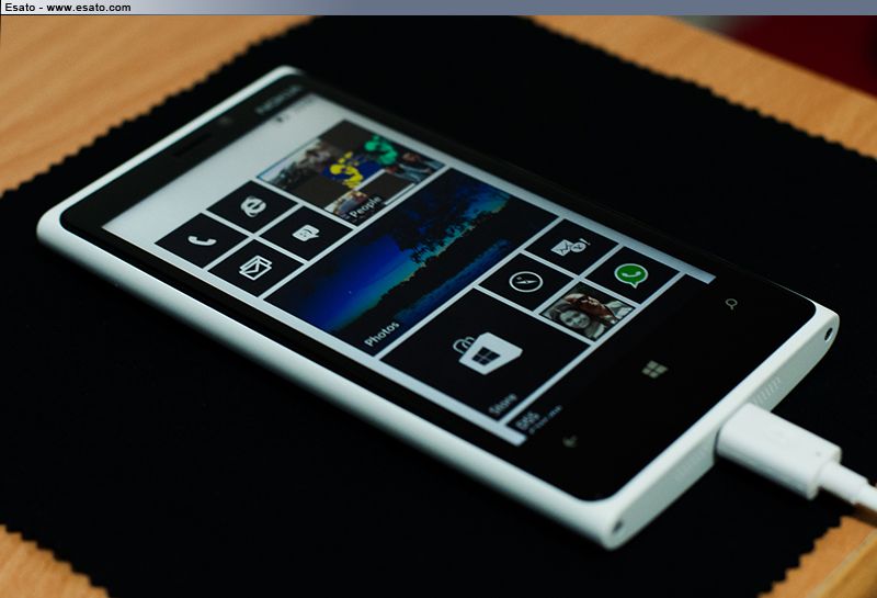Nokia Lumia 920 from Bahrain-urgent sell large image 0