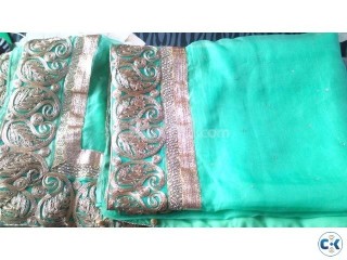 Brand new Moslin saree From own Butics house 