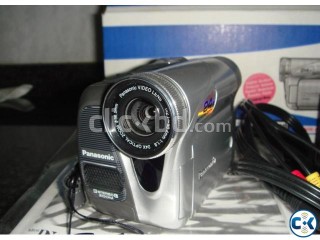 Panasonic Handycam video camera Showroom Condition 800x ZOOM