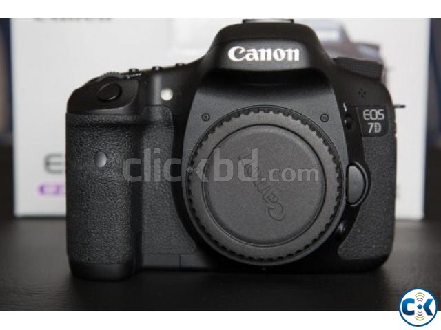 Canon EOS 7D Body Only  large image 0