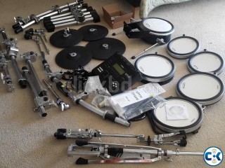Yamaha Electronic Drum Set with Kit. Japan Made Brand-new 