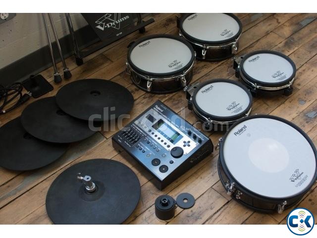ROLAND STAGE ELECTRONIC DRUM SET. Made in USA New Condition large image 0
