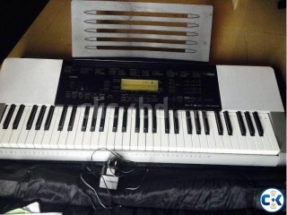 Casio Portable Musical Piano Keyboard with Case