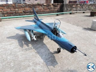 MODEL AIRCRAFT F-7BG 