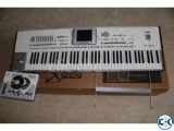 Yamaha MOTIF XS8 88-Key Synthesizer ............. 1 300 EUR