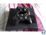 X BOX 360 with 2 orginal controllers