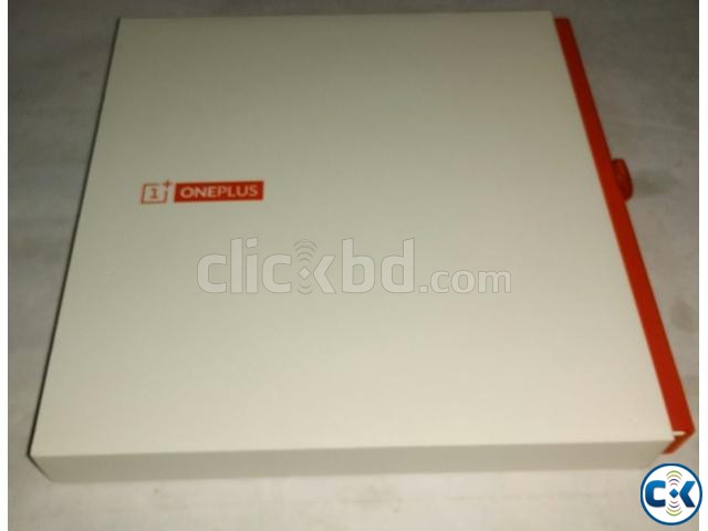 One plus One Brand new large image 0