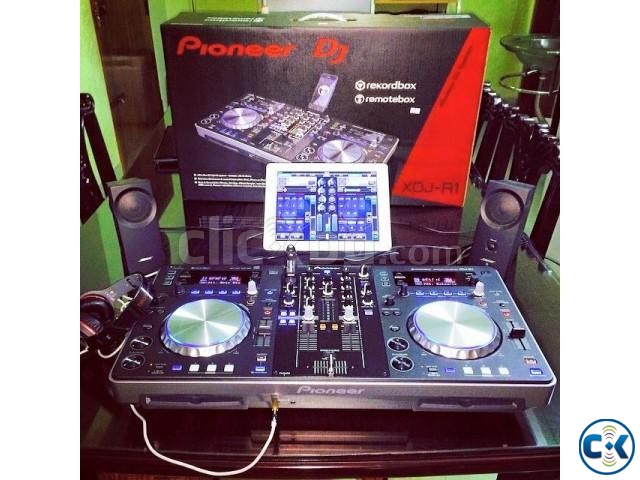 Used Pionner XDJ-R1 All in one Dj Player with accessories large image 0