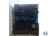Walton FC-1DF Deep freezer 9 cft Very Good Condition.