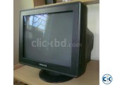 CRT Samsung 17 inch monitor