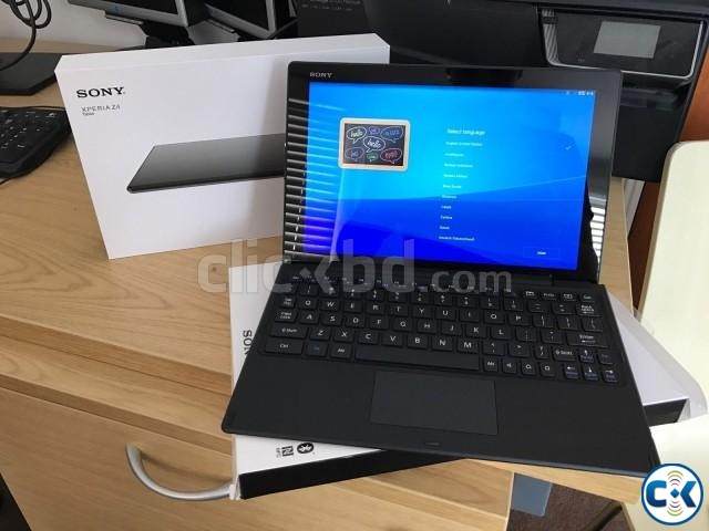 Xperia Z4 Tablet with Keyboard. large image 0