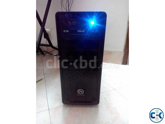 Intel Core i5 with graphics card large image 0