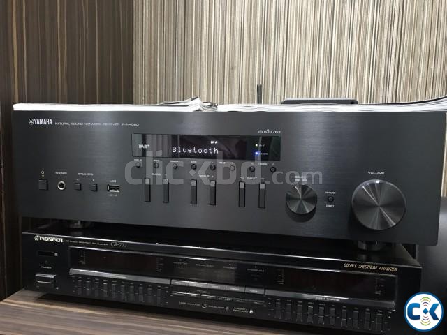 Yamaha stereo amplifier RN402D large image 0