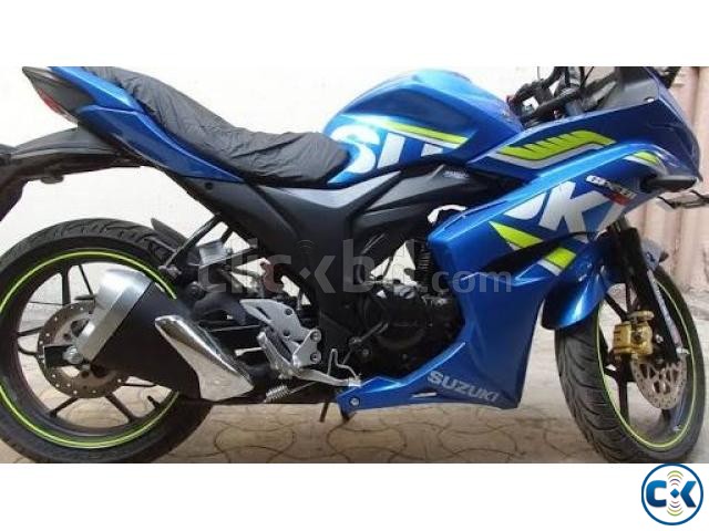 Suzuki Gixxer MotoGP URGENT Sell large image 0