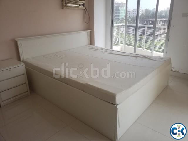 double bed with side tables large image 0