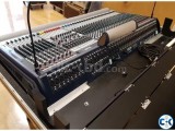Soundcraft GB8-32 With flight case England Product