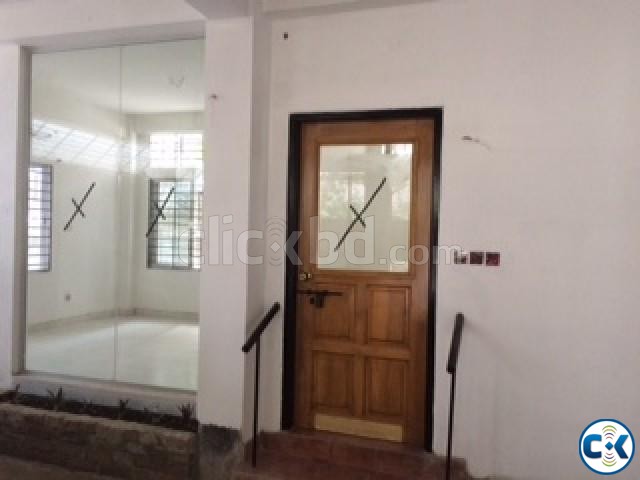 Office Rent in sector 9 Uttata large image 0