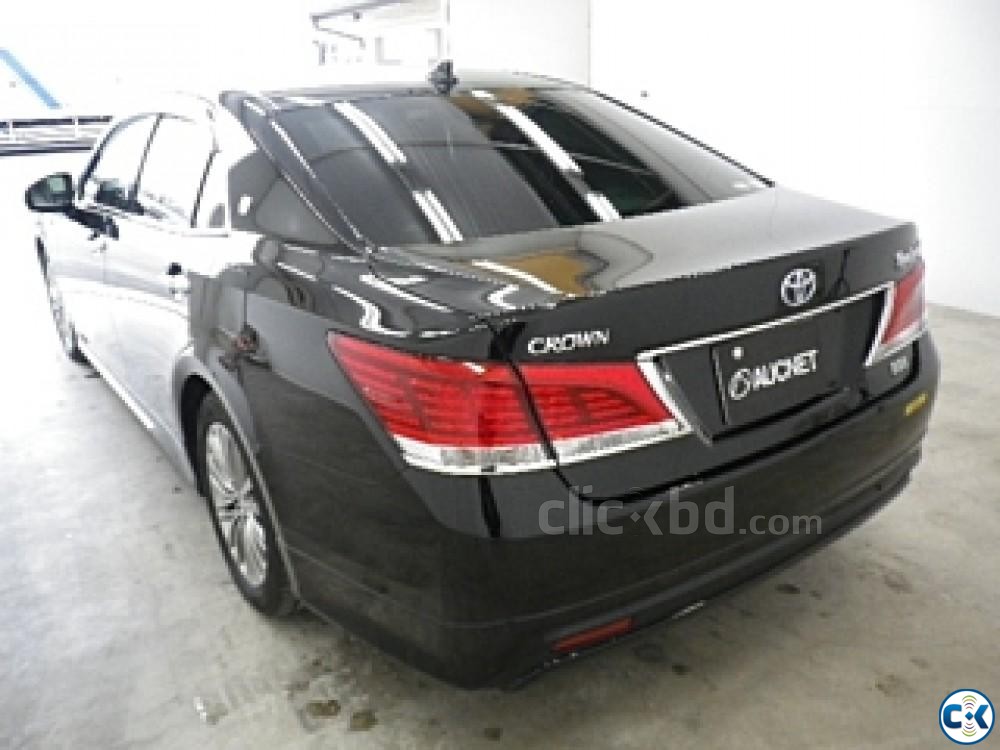 Toyota Crown 2015 Pre Order large image 0