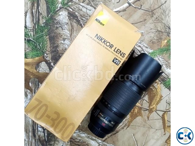 Nikon AF-S 70-300mm f 4.5-5.6G IF ED VR Telephoto Zoom Lens large image 0