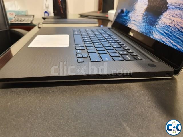 Dell XPS 15 9570 4K Touch 512GB SSD Core i7 16GB RAM large image 3