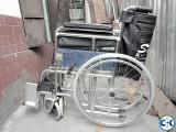 Wheel chair folding