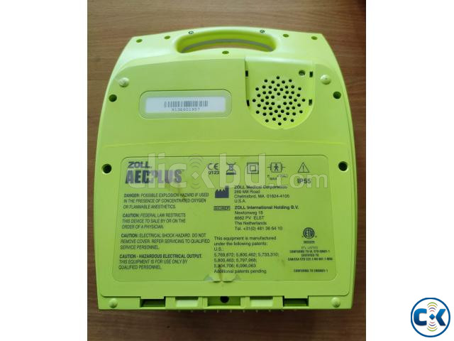 ZOLL AED PLUS Semi Automated External Defibrillator  large image 1