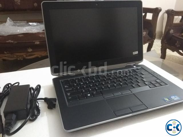 Laptop Dell cor i5 3rd Gen 4Gb Ram 320Gb Hdd 14 Display large image 1