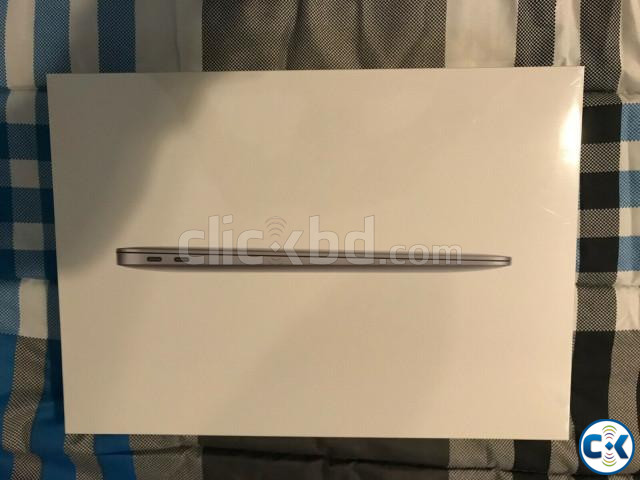 Apple 13-inch MacBook air Space Gray large image 1