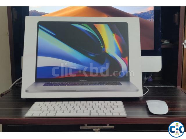 MacBook Pro 16-inch 2019 New Conditions with box 2 Mont | ClickBD large image 3